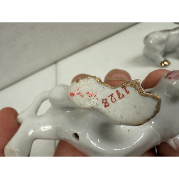 VTG 1950s‎ White & Gold Porcelain Bull Figurine Small Mid Century Accent Decor - Picture 3 of 5